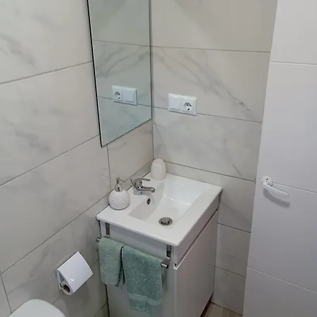 Casa Contenedor T0 圣马蒂纽·杜·波特